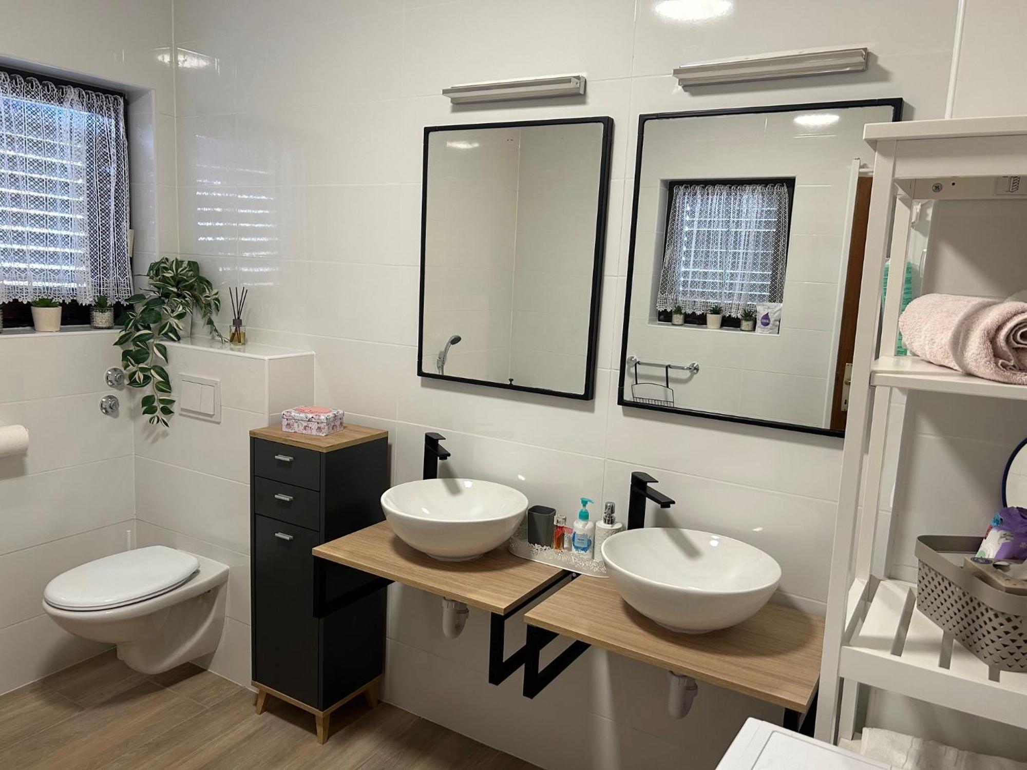 Starlight House Apartment Бйеловар Екстериор снимка