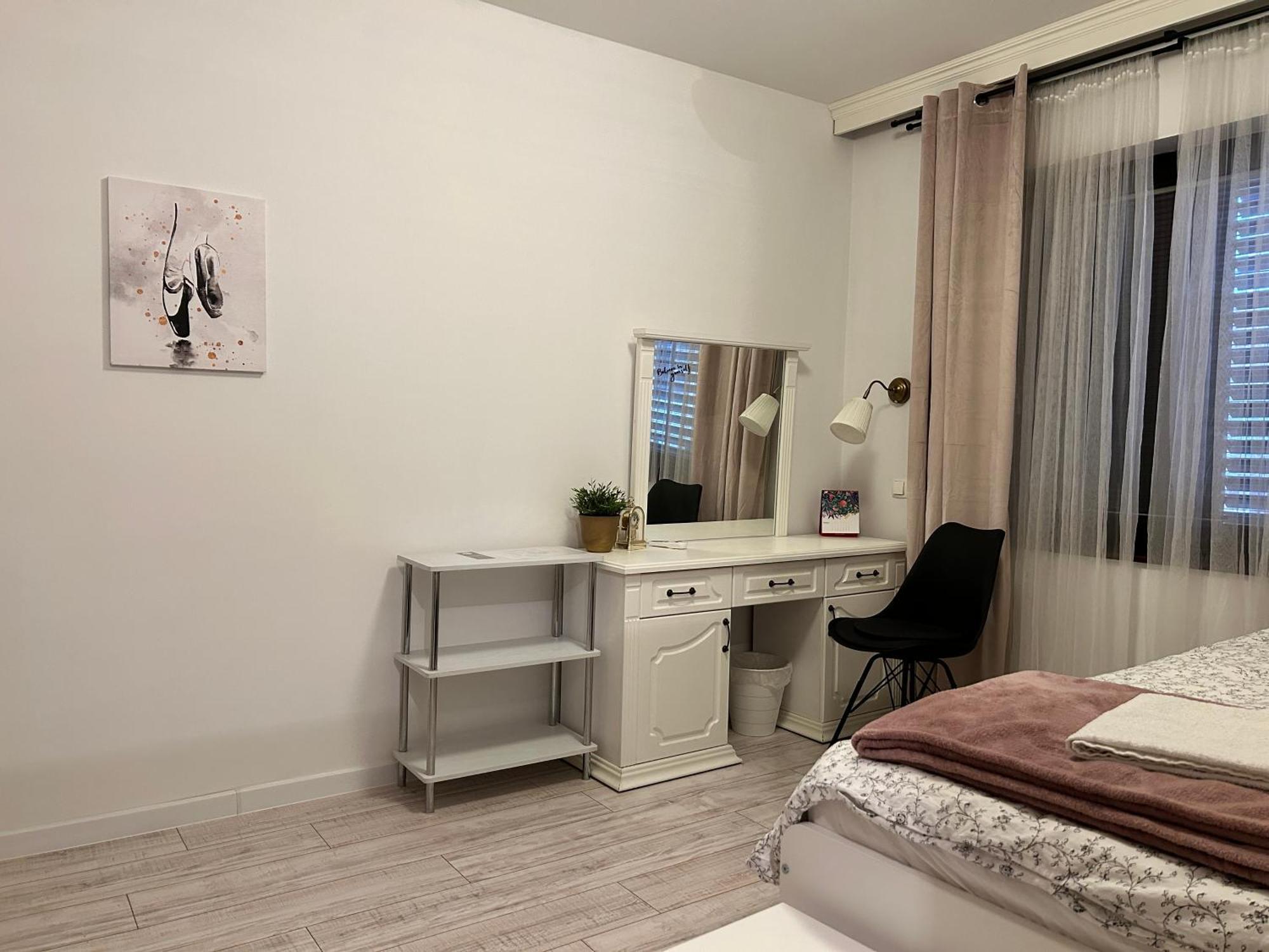 Starlight House Apartment Бйеловар Екстериор снимка